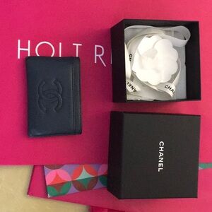 Chanel Navy Cardholder